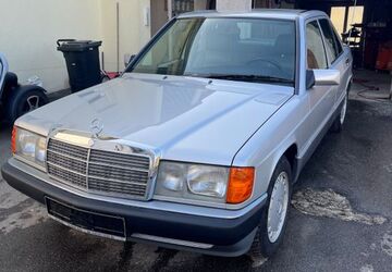 Mercedes-Benz 190 144.200 km 19.900 &euro; Sindelfingen 71069