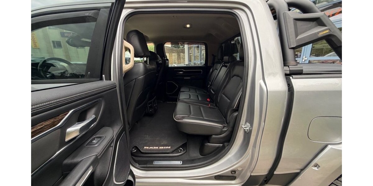 Dodge RAM 1500 Hemi Laramie4x4