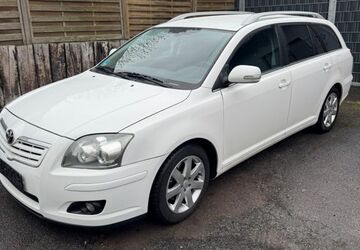 Toyota Avensis 349.530 km 2.150 &euro; Bochum 44807