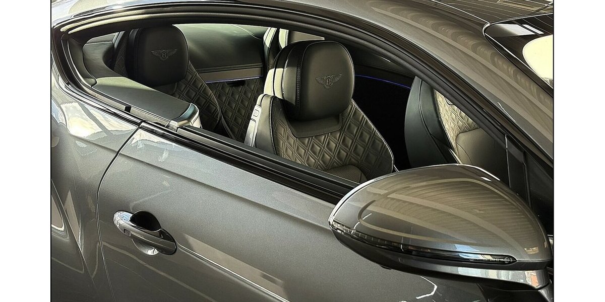 Bentley Continental GT 6.0 W12 Mulliner First Edition 79.900 km 134.999 &euro; Stade 21682