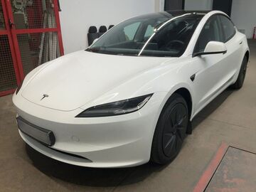 Gebrauchte Tesla Model 3