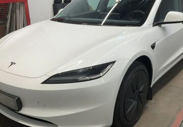 Tesla Model 3 8.000 km 41.540 &euro; Bad Langensalza 99947