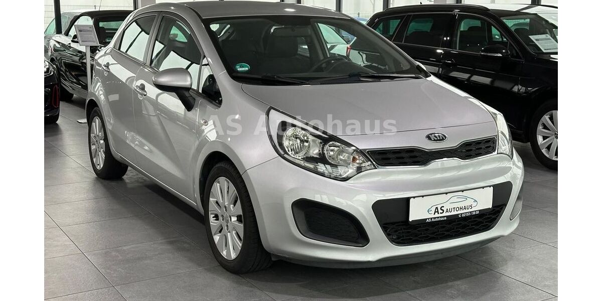 Kia Rio 79.485 km 6.850 &euro; Nettetal 41334