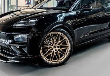 Porsche Macan 8.900 km 123.800 &euro; Leipzig 04356