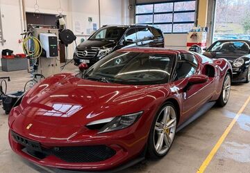 Ferrari 296 GTB 5.698 km 264.900 &euro; Balingen 72336