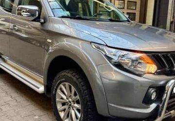 Mitsubishi L200 114.000 km 22.100 &euro; Kaltenkirchen 24568