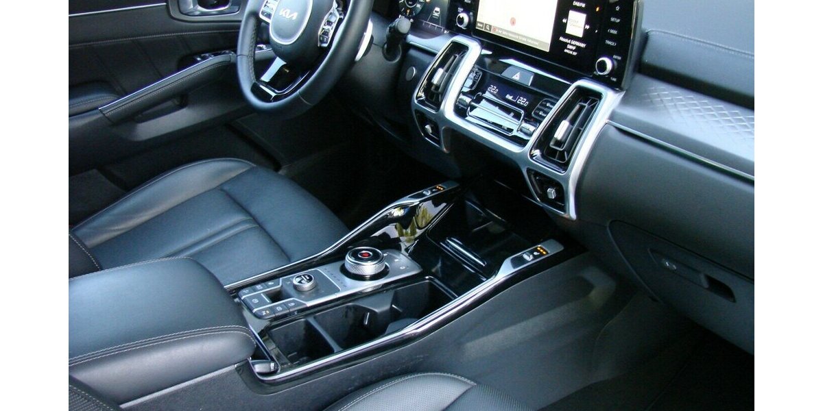 Kia Sorento 2.2CRDi Spirit 4WD 39.147 km 38.980 &euro; Falkensee 14612