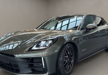 Porsche Panamera 8.512 km 128.800 &euro; Aachen 52068