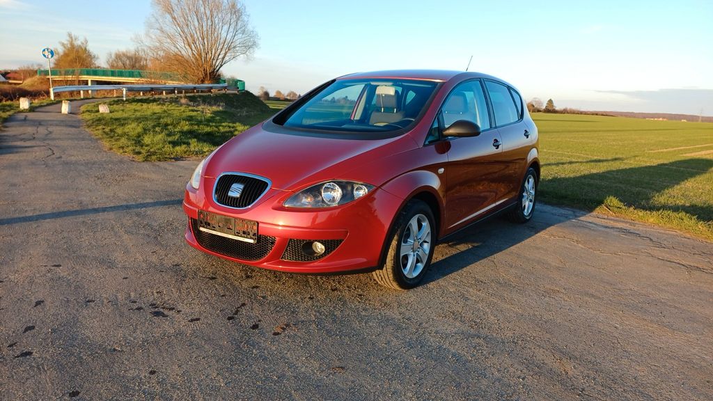 Seat Altea 49.303 km 4.995 &euro; Wolfenbüttel 38304