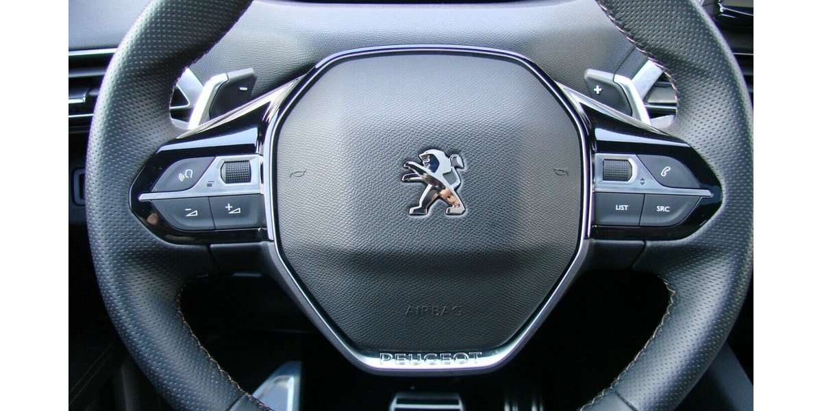 Peugeot 3008 1.2 PureTech GT ACC LED Pano 360º 14.773 km 24.480 &euro; Falkensee 14612