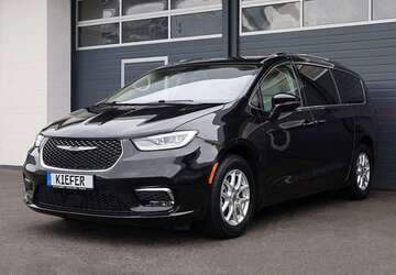 Chrysler Pacifica 111.376 km 25.950 &euro; Rennerod 56744