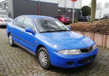 Mitsubishi Carisma 133.051 km 1.350 &euro; Worms 67547