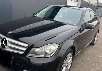 Mercedes-Benz C 250 280.000 km 8.450 &euro; Wallerstein 86757