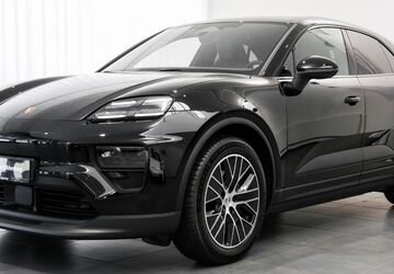 Porsche Macan 2.500 km 96.890 &euro; Oldenburg 26123