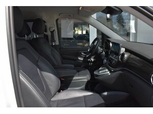 Mercedes-Benz EQV 300 lang Avantgarde Navi Kamera LED 360° 38.741 km 42.995 &euro; Donauwörth 86609