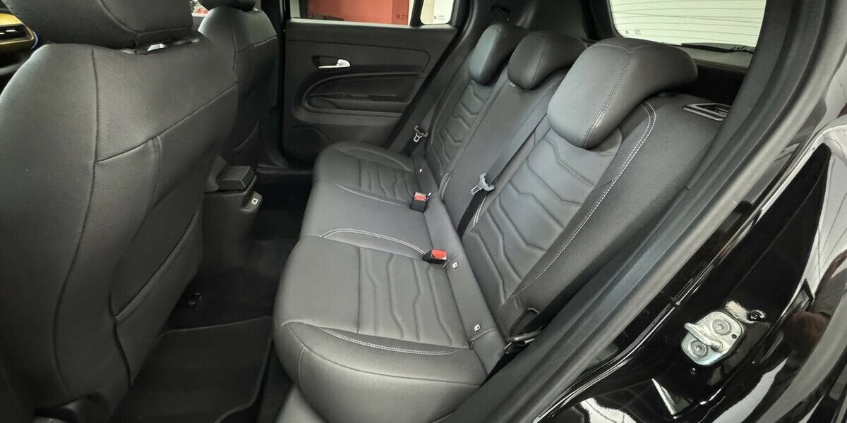 Jeep Avenger 54 KWh Summit 1.Hand Navigation LED 44.000 km 21.890 &euro; Lich 35423