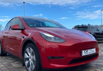Tesla Model Y 71.253 km 32.990 &euro; Wurmberg 75449