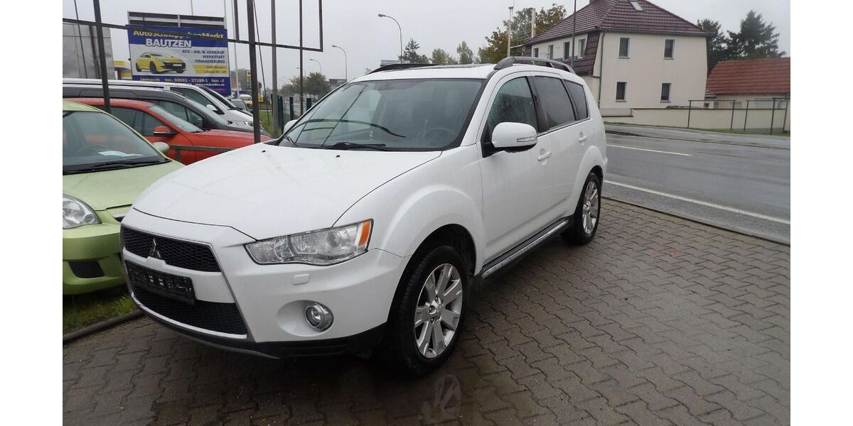 Mitsubishi Outlander 170.000 km 9.999 &euro; Bautzen 02625