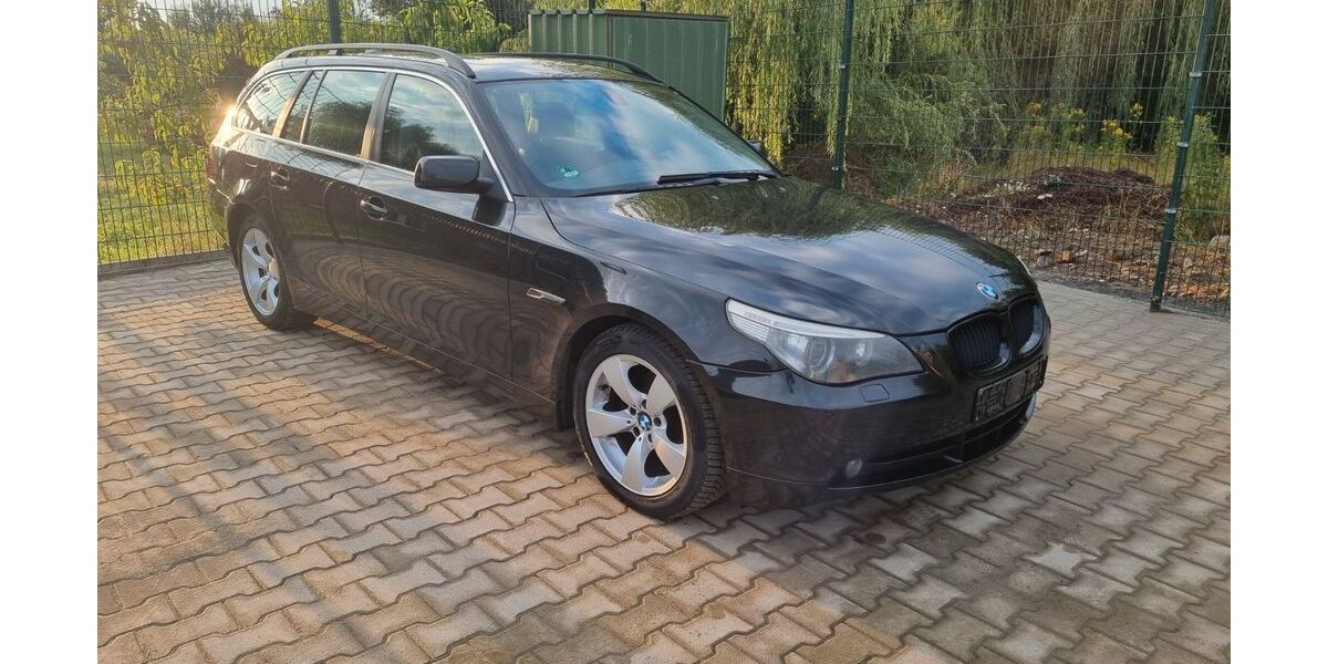 BMW 523 209.000 km 2.650 &euro; Borgholzhausen 33829