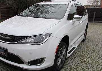 Chrysler Pacifica 51.490 km 38.990 &euro; Großfahner 99100