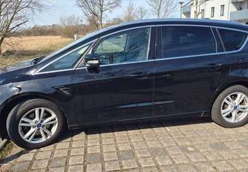 Ford S-Max 89.000 km 23.599 &euro; Brieselang 14656