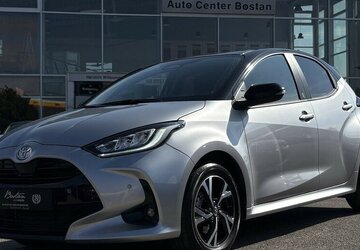 Toyota Yaris Hybrid Team Deutschland KAMER/DAB/1.HAND 10.247 km 21.800 &euro; Villingen-Schwenningen 78054