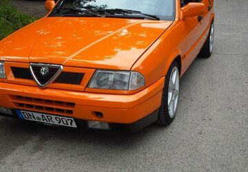 Alfa Romeo 33 124.000 km 8.500 &euro; Düren 52355