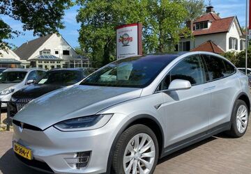 Tesla Model X 102.427 km 31.823 &euro; HELVOIRT 