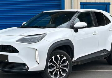 Toyota Yaris Cross 273.000 km 15.600 &euro; Minden 32423