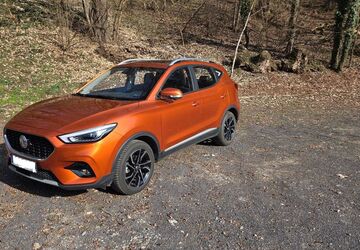 MG ZS 25.700 km 15.490 &euro; Schöngleina 07646