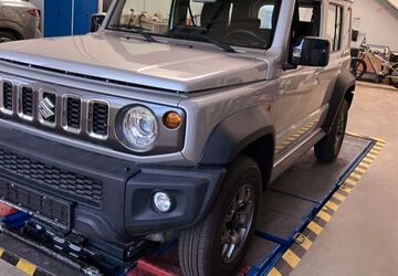 Suzuki Jimny 8.500 km 38.500 &euro; Offenburg- Zunsweier 77656