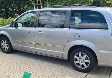 Chrysler Grand Voyager 260.000 km 5.500 &euro; Köln 50765