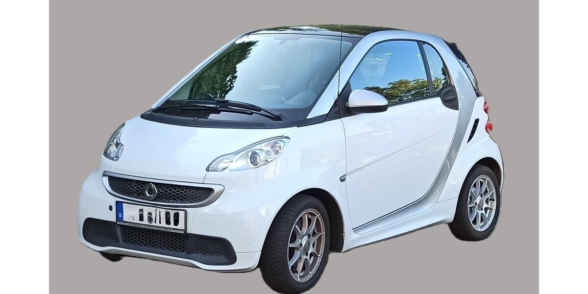 Smart Fortwo Coupe 94.500 km 5.300 &euro; St. Ingbert 