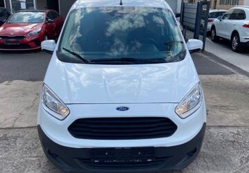 Ford Transit Courier 122.000 km 8.990 &euro; Hanau 63450