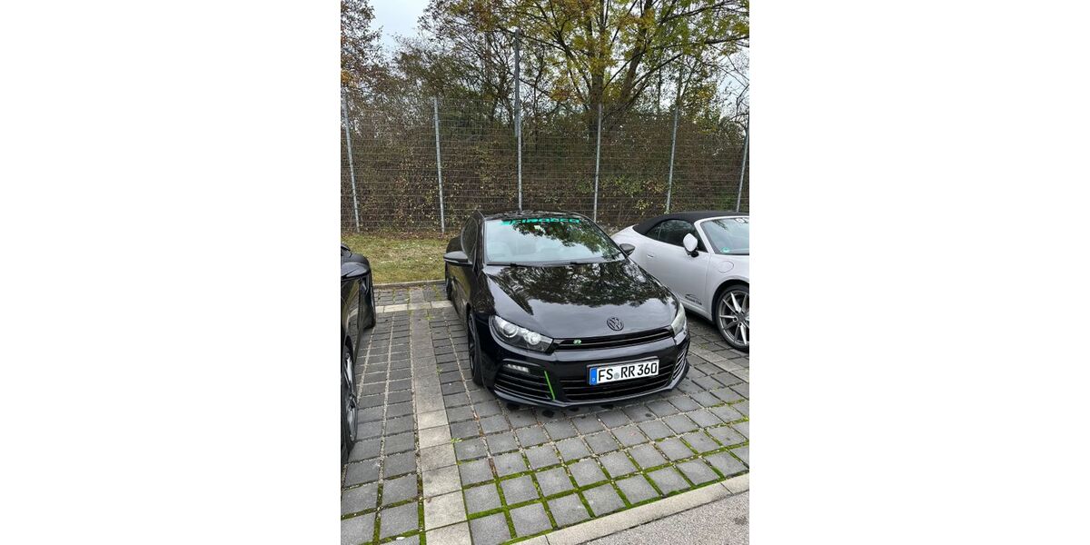 VW Scirocco 242.300 km 10.999 &euro; Neufahrn b. Freising 85375