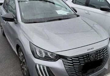 Peugeot 208 21.999 km 15.180 &euro; Rüsselsheim 65428