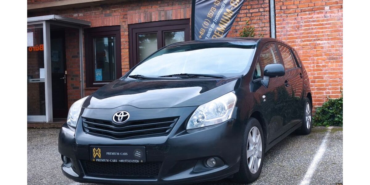 Toyota Verso 218.000 km 3.390 &euro; Norderstedt 22850