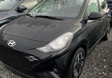 Hyundai i10 2.200 km 17.990 &euro; Eutin 23701