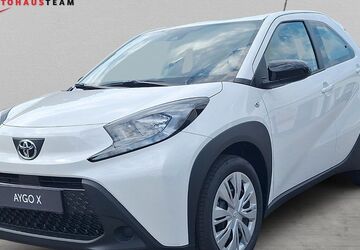 Toyota Aygo (X) 3.000 km 15.640 &euro; Pirna 01796