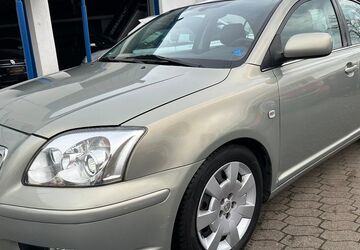 Toyota Avensis 127.000 km 4.490 &euro; Hamburg 20537