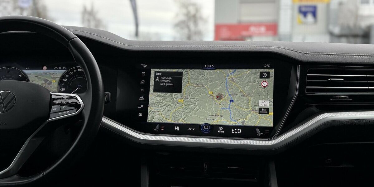 VW Touareg 4Motion KEYLESS/KAMERA/NAVI/PANO/1.HAND 118.663 km 39.900 &euro; Villingen-Schwenningen 78054