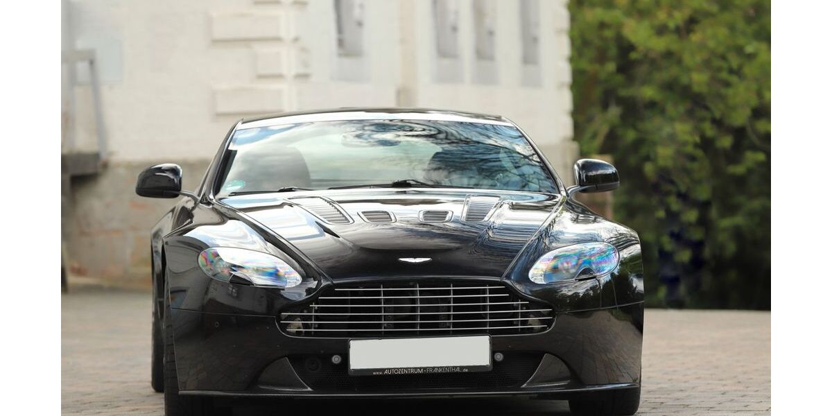 Aston Martin V12 Vantage 42.000 km 119.000 &euro; Seesen 38723