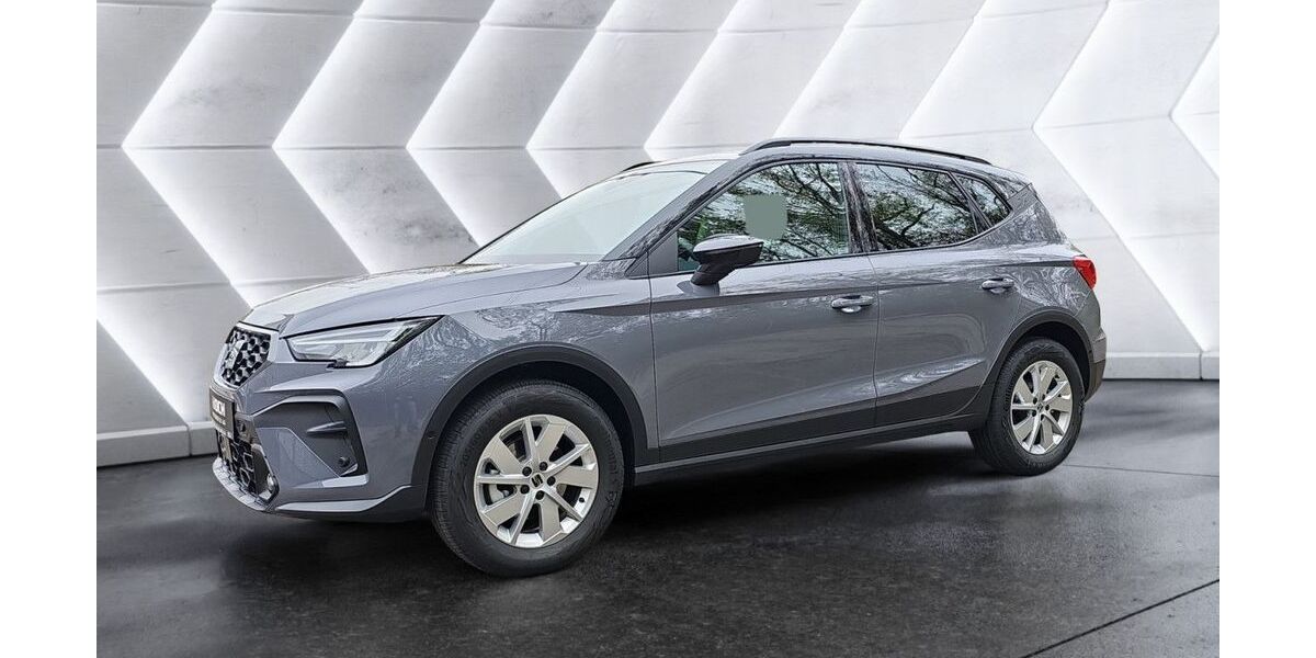 Seat Arona 1.030 km 25.990 &euro; Schönefeld 12529