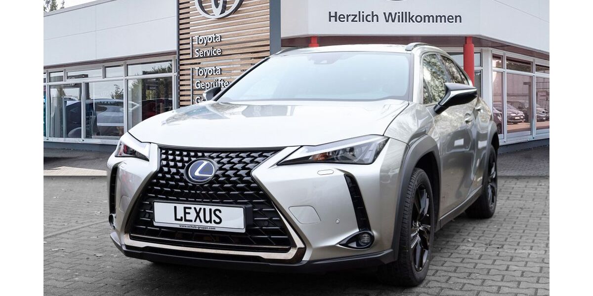 Lexus UX 94.560 km 23.750 &euro; Brandenburg 14776