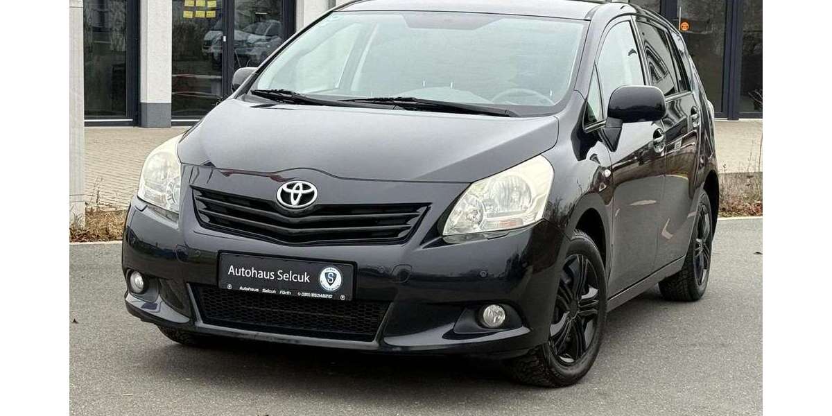 Toyota Verso 196.000 km 6.990 &euro; Fürth 90768