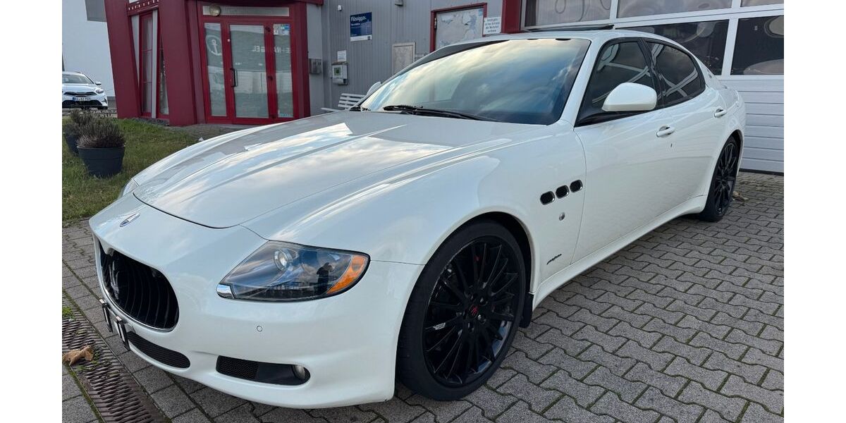 Maserati Quattroporte 58.000 km 53.900 &euro; Bielefeld 33719
