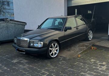 Mercedes-Benz 190 250.000 km 11.250 &euro; Eisenhüttenstadt 15890