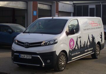 Toyota Proace (Verso) 20.023 km 31.990 &euro; Berlin 13403