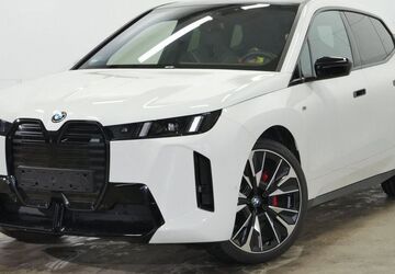 BMW iX 3.900 km 96.500 &euro; Dillingen 89407