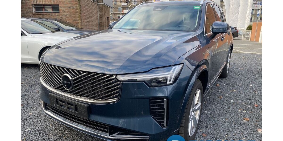 Volvo XC90 7.655 km 66.990 &euro; Übach-Palenberg 52531